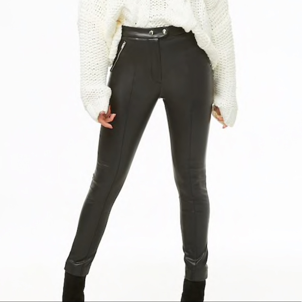 NEVER WORN Skinny Faux Leather Pants